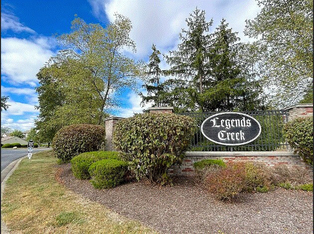 Building Photo - 248 Legends Creek Pl