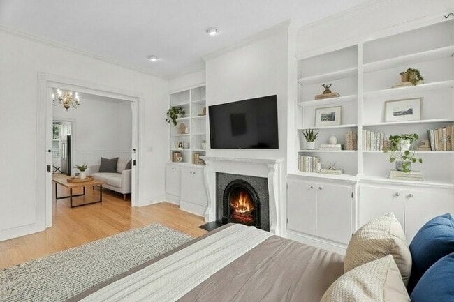 Building Photo - 103 Sanford Pl