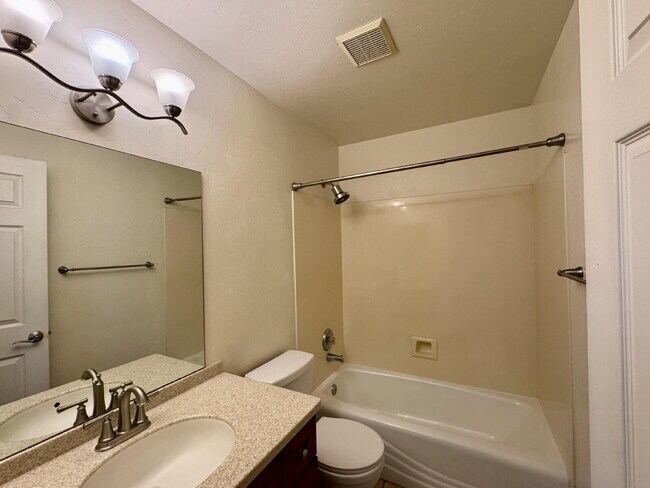 Building Photo - 360 N Highland Ave