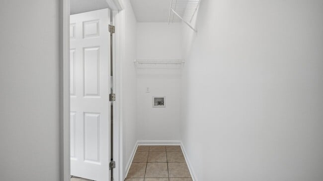 Building Photo - 3 bedroom East Brainerd Home!