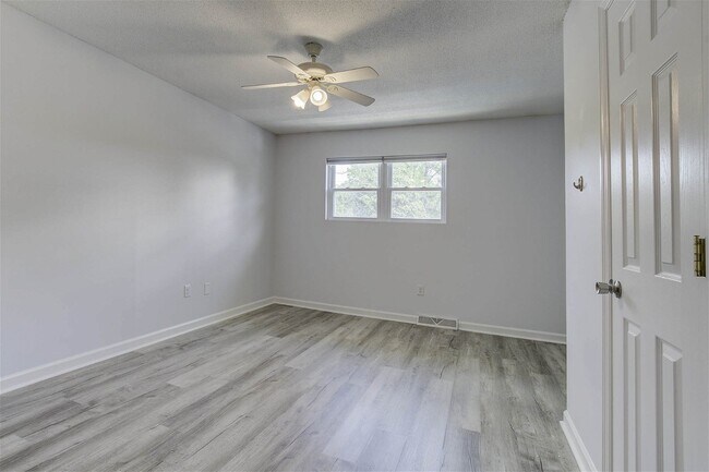 Building Photo - 1836 Mepkin Road Apt #D9, Charleston, SC 2...
