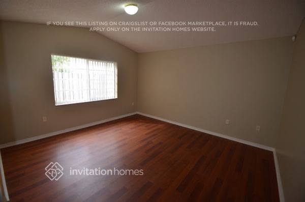 Building Photo - 17680 SW 4th Ct