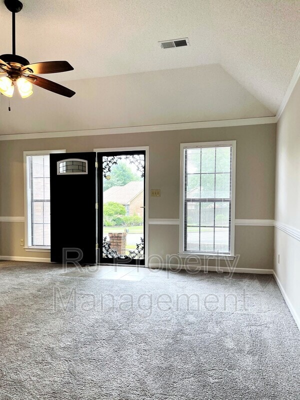 Building Photo - 1079 Harpeth Dr