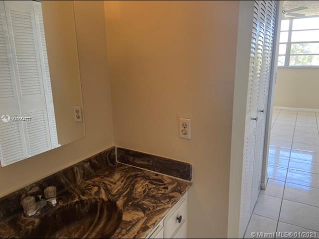 Building Photo - 14170 SW 84th St