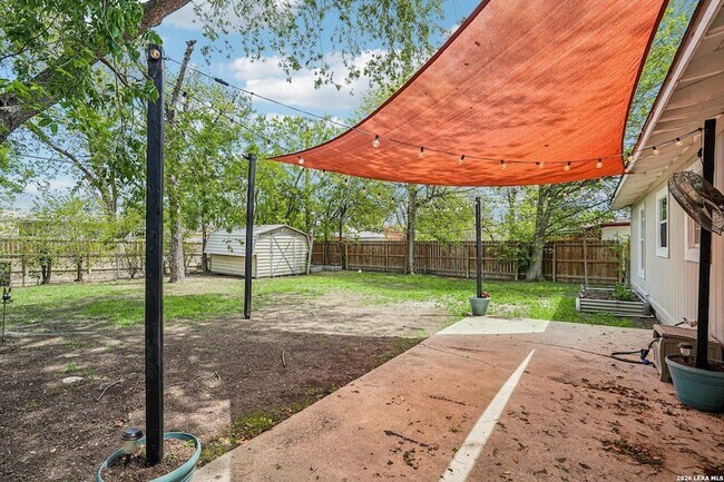 Building Photo - 339 Future Dr