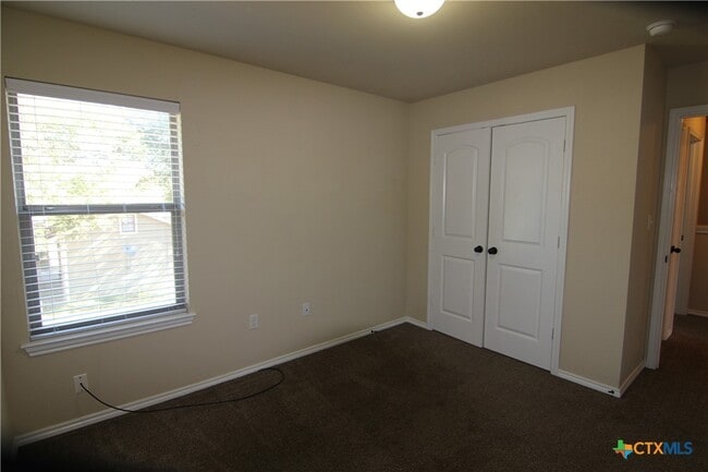 Building Photo - 1137 Brown Rock Dr