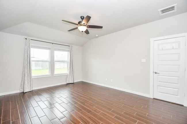 Building Photo - 3831 Sparkman Ln