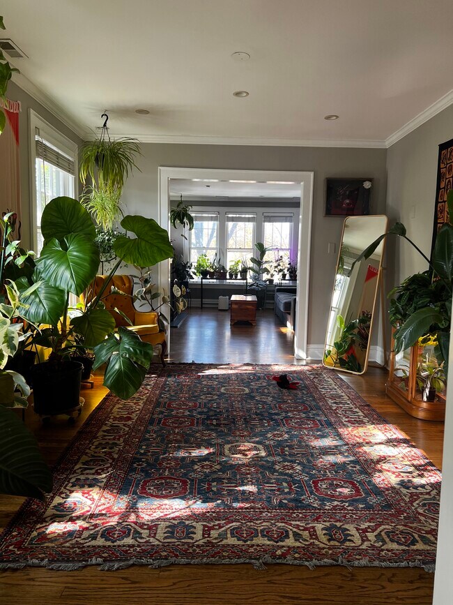 Dining Room - 2541 Ewing Ave