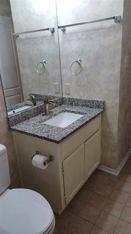 Building Photo - 3051 Renaissance Ct