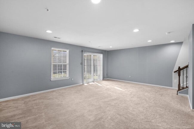 Building Photo - 9542 Watts Rd