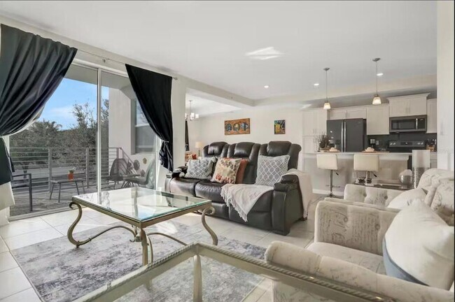 Building Photo - 4751 Clock Tower Dr