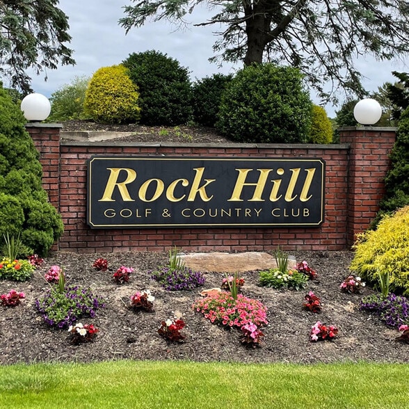 Building Photo - 20 Vista Dr