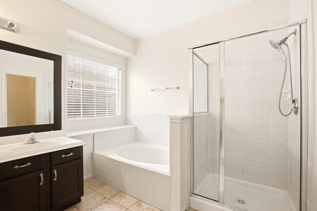 Building Photo - 3906 Tigris Ridge Dr