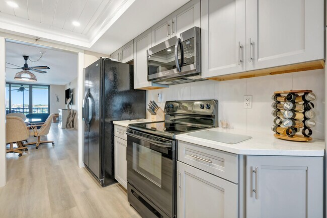 Building Photo - 1648 Jupiter Cove Dr