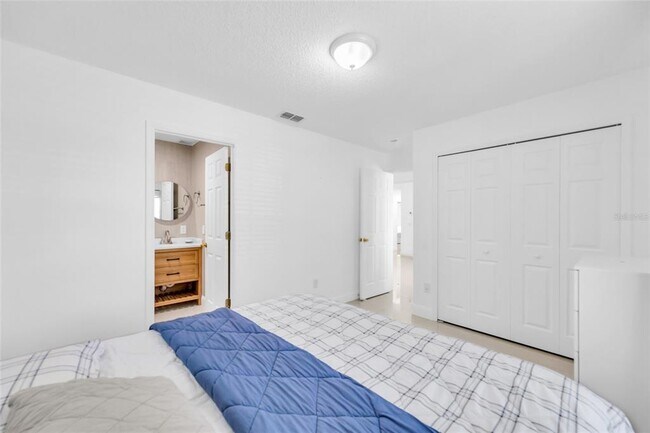 Building Photo - 4211 Floating Orchid Ct