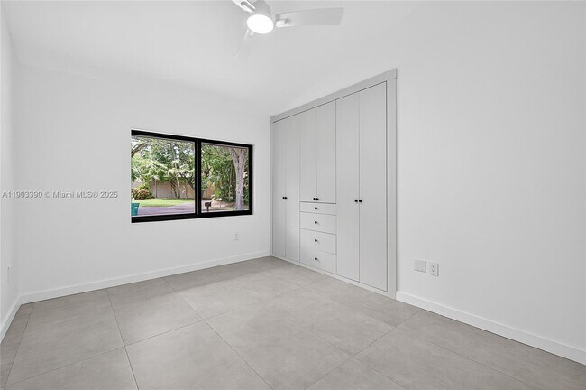 Building Photo - 7865 SW 183rd Terrace