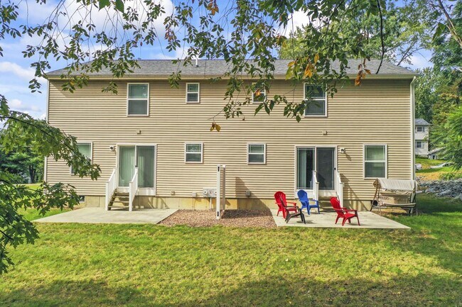 Building Photo - 48 Plank Rd