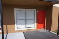 Building Photo - Awesome Location 1/1 on Curry Ford Ready for Move In