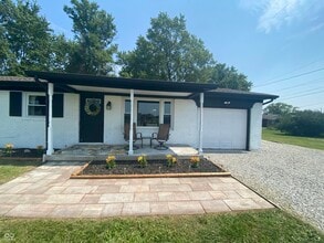 Building Photo - 17506 Shady Nook Rd