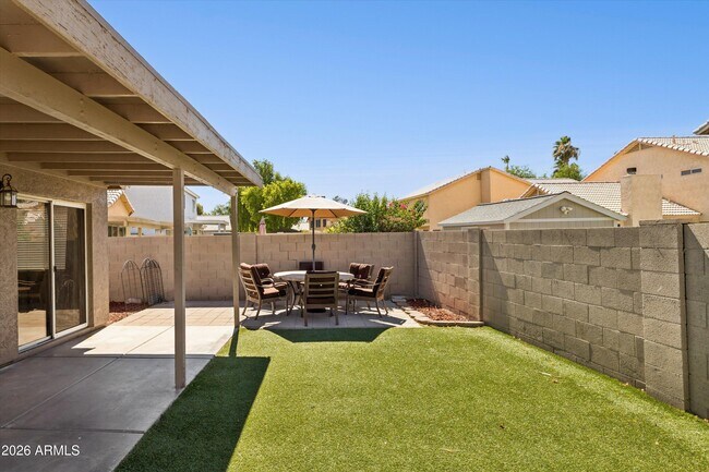 Building Photo - 7415 E Lobo Ave