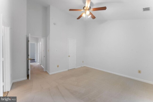 Building Photo - 14164 Compton Valley Way