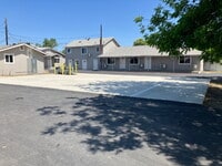 Building Photo - Fully Renovated 2-Bedroom!