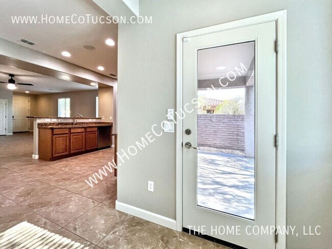 Building Photo - 12860 N Camino Vieja Rancheria