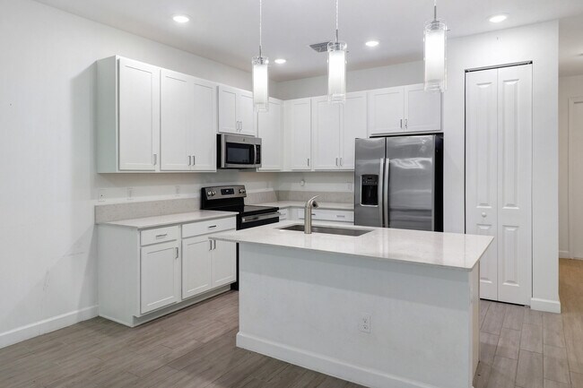 Building Photo - 14520 Wiley Range Rd