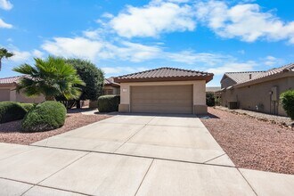 Building Photo - Sun City Grand Home
