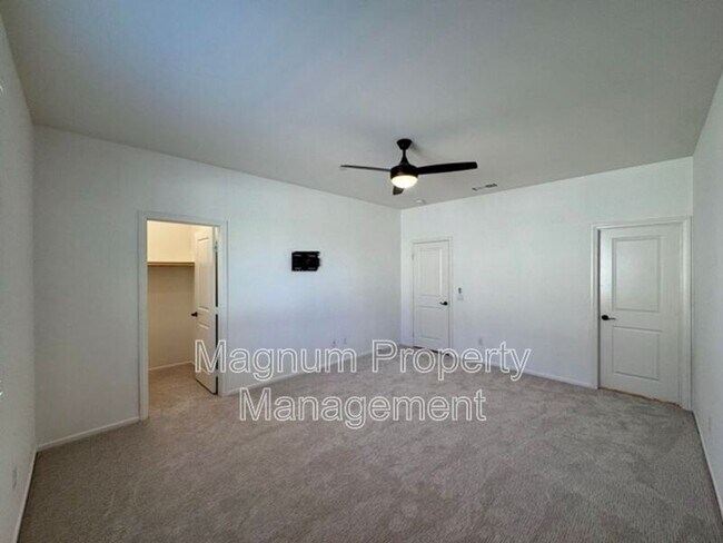 Building Photo - 24331 Ponderosa Ln