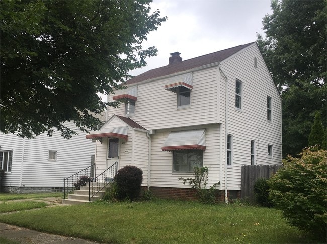 Building Photo - 18707 Shawnee Ave