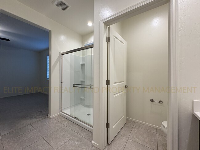 Building Photo - 6358 E Via Valdivia