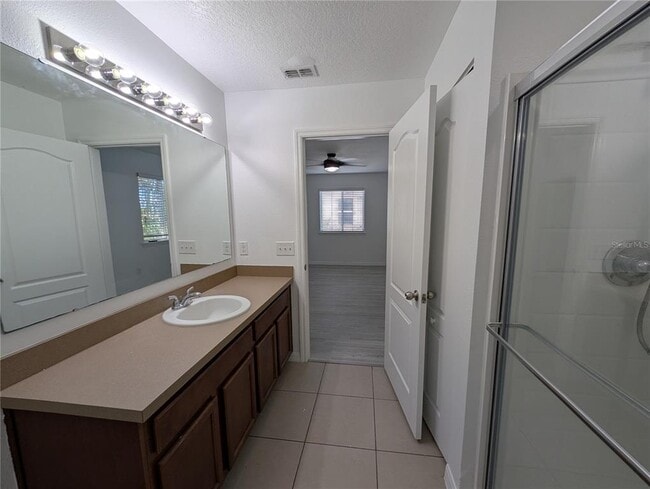 Building Photo - 2203 Chatham Pl Dr