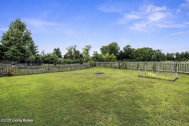 Building Photo - 6918 Beckingham Blvd