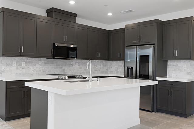 Building Photo - 12235 Halle Way