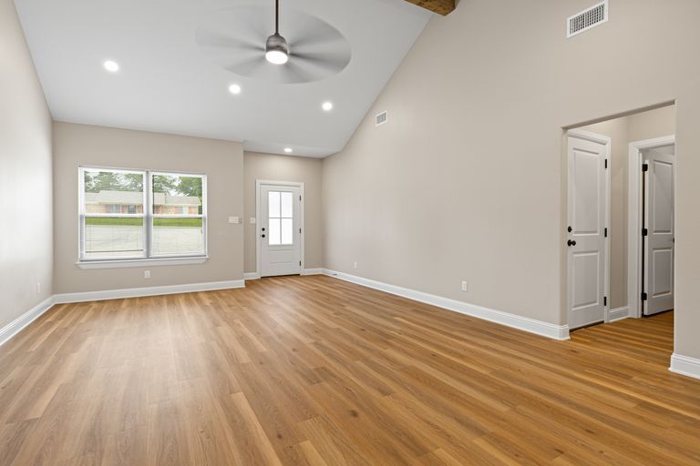 living room - 225 S Pine St