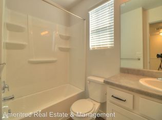 2nd bathroom upstairs - 3013 South Red Pine Drive