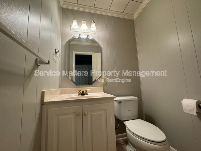Building Photo - 5245 Conecuh St