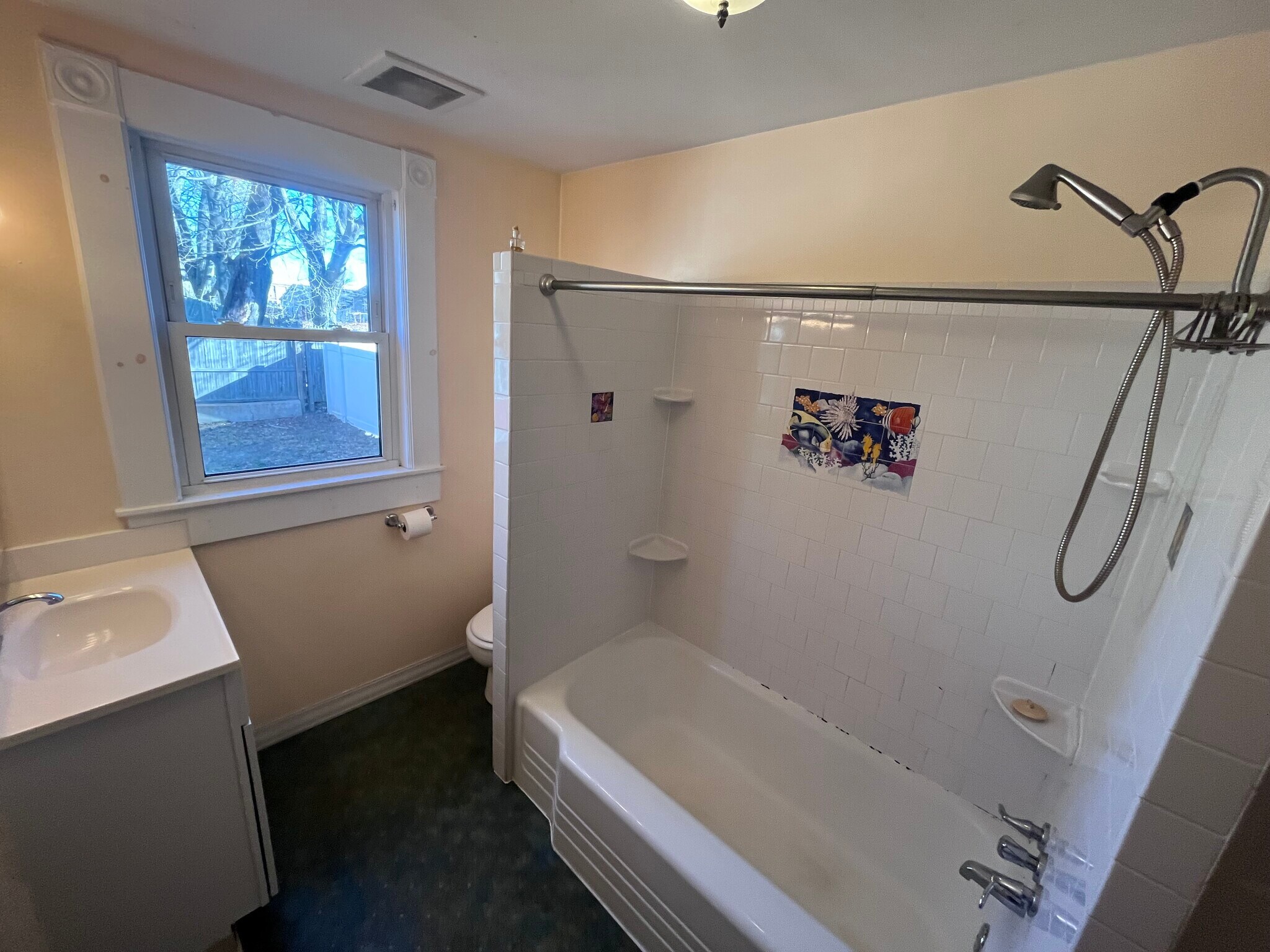 Building Photo - 6 Mousam Ct