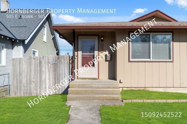 Primary Photo - Newly Remodeled 2 Bed 1 Bath Duplex on Spo...