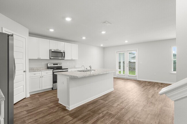 Building Photo - 5832 Viking Wy