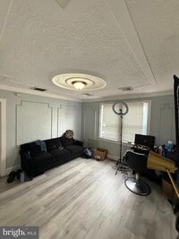 Building Photo - 178 N Broadway