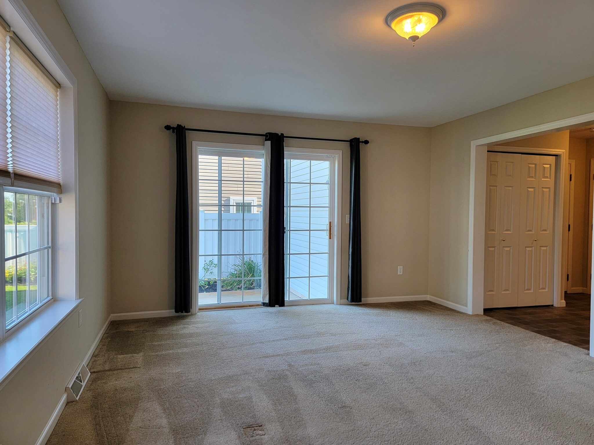 Building Photo - 709 Palmer Cir