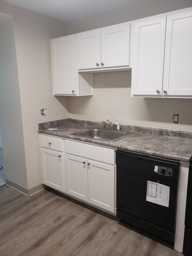 Building Photo - The Coolidge Apartments