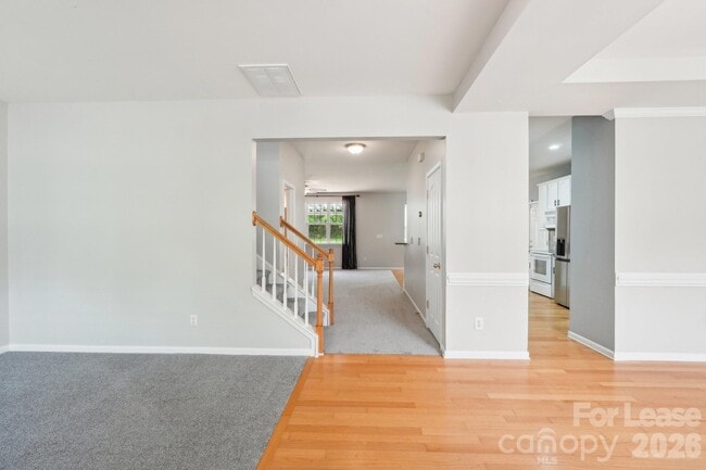 Building Photo - 14417 Laurel Tree Ln