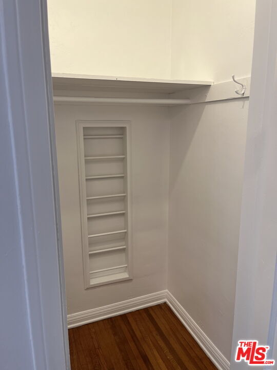 Building Photo - 1045 S Crescent Heights Blvd