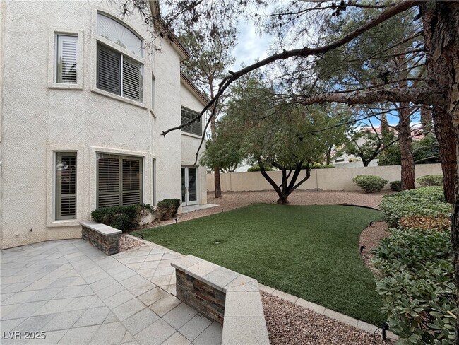 Building Photo - 9604 Coral Rose Ct