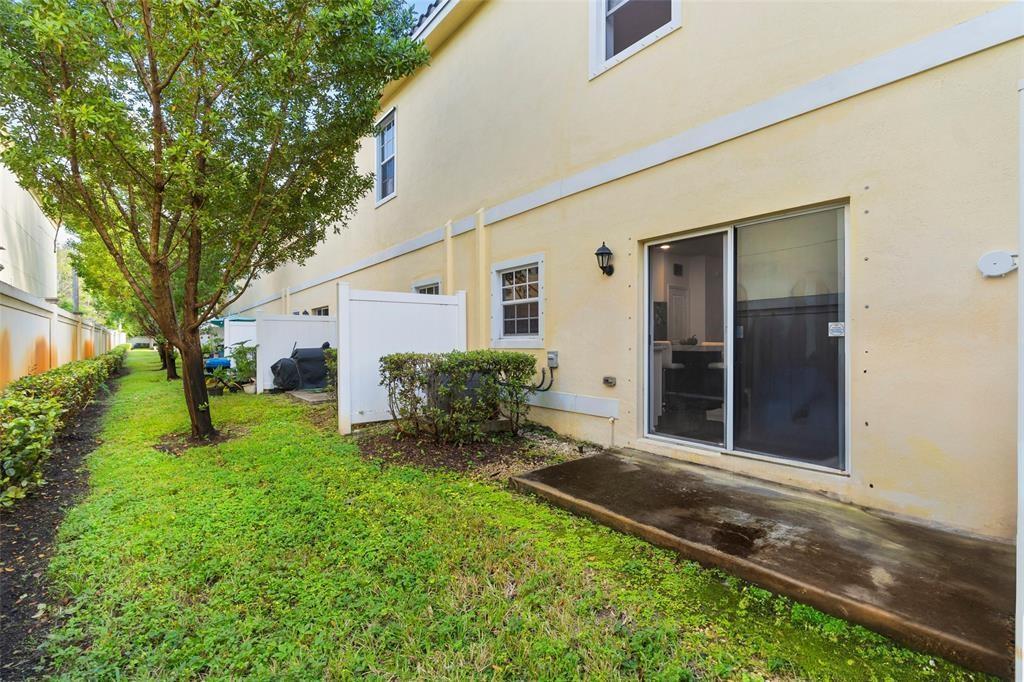 Building Photo - 4029 NW 11th Dr
