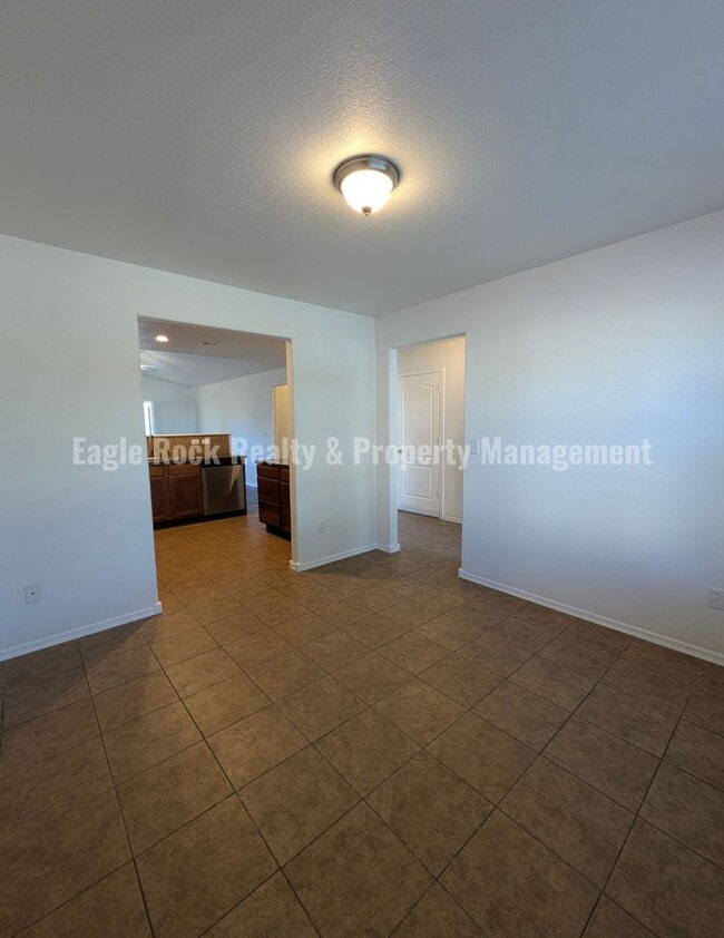 Building Photo - Bixby Home for Rent (3beds/2baths)