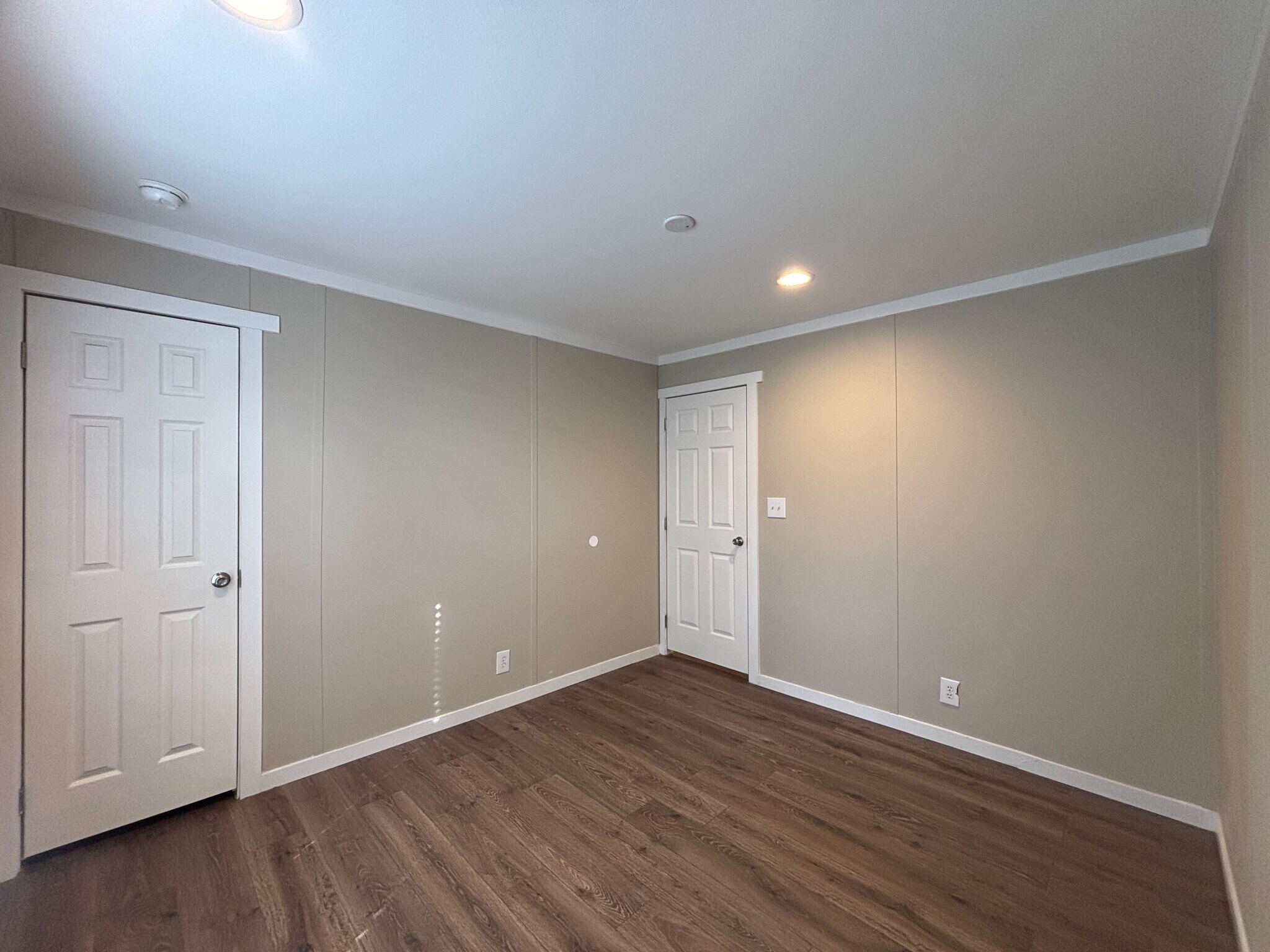 Building Photo - 231 Fryer St